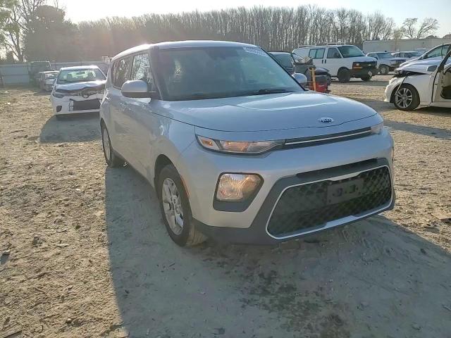2020 Kia Soul - Image 11
