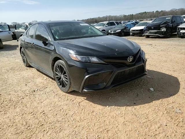 2022 Toyota Camry - Image 11