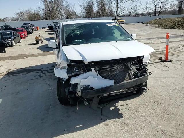 2018 Dodge Caravan - Image 12