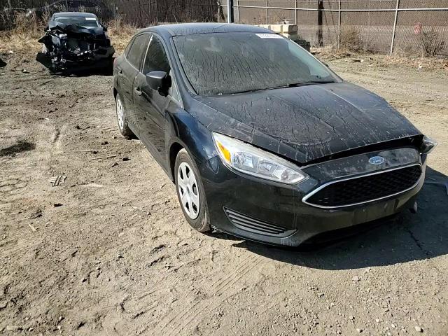 2017 Ford Focus - Image 10