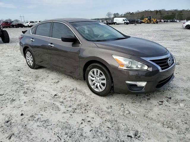 2015 Nissan Altima - Image 11