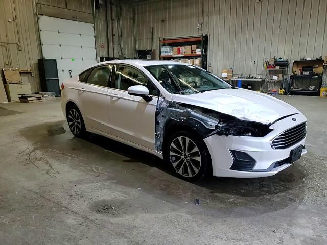 2020 Ford Fusion - Image 13