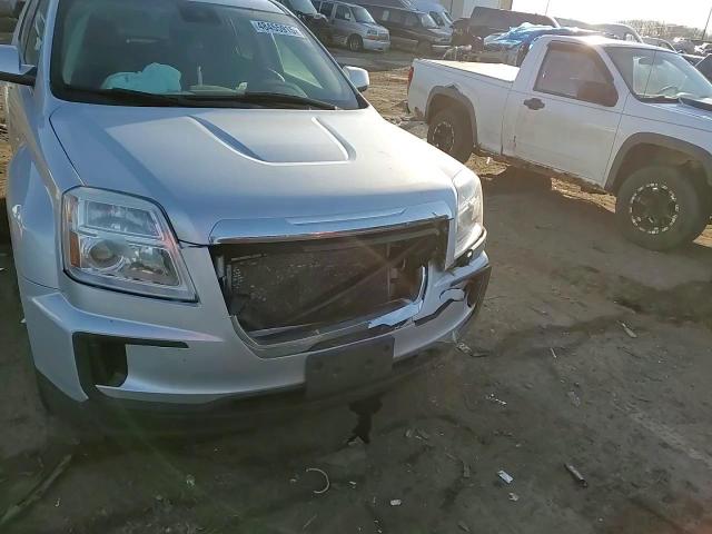 2016 GMC Terrain - Image 11
