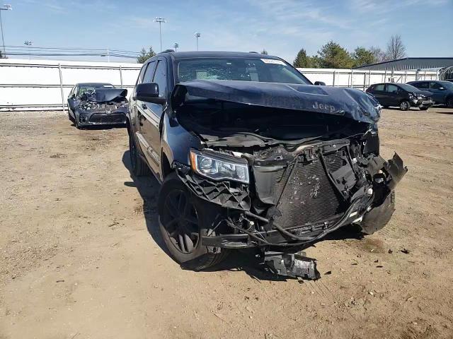 2019 Jeep Grand Cherokee - Image 12