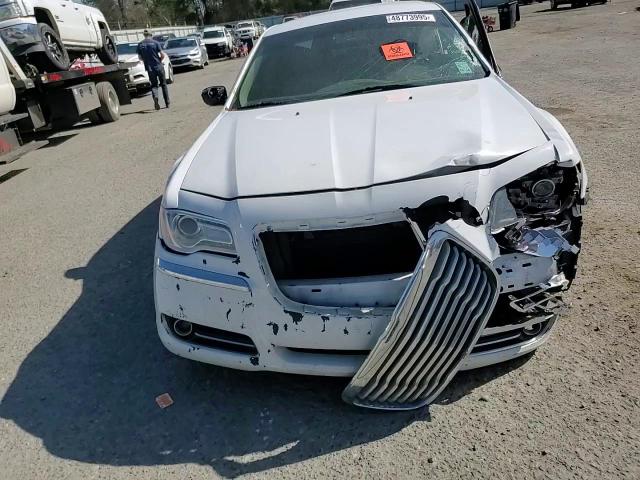 2014 Chrysler 300 - Image 11