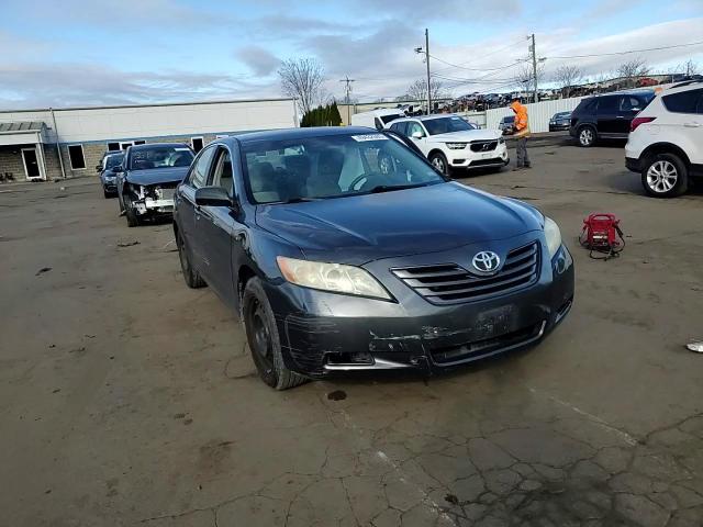 2009 Toyota Camry - Image 11