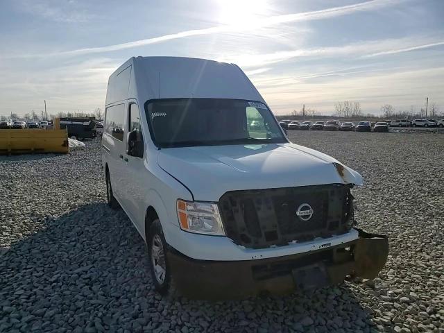 2015 Nissan NV - Image 12