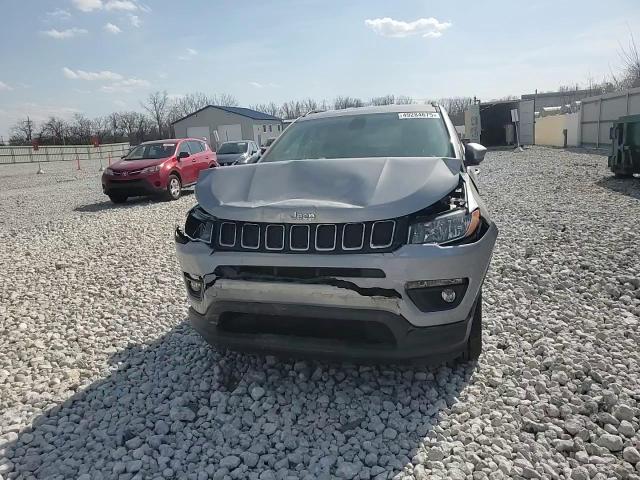 2021 Jeep Compass - Image 11