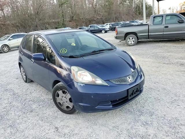 2013 Honda Fit - Image 10