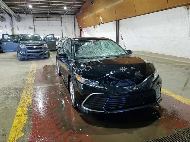 2022 Toyota Camry Le VIN: 4T1C11AK3NU632096 Lot: 49388345