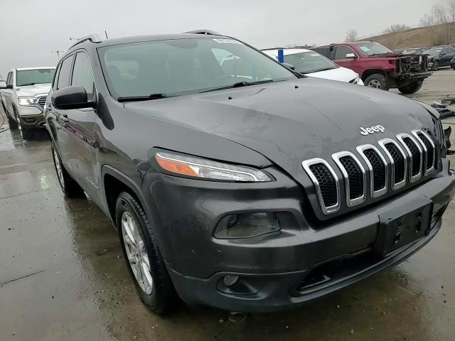 2017 Jeep Grand Cherokee - Image 14
