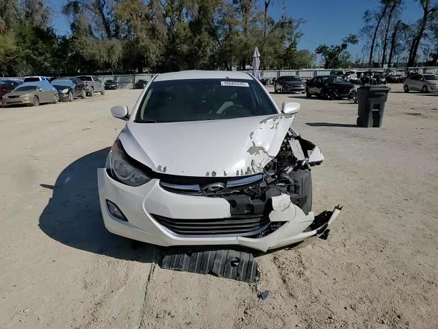 2013 Hyundai Elantra - Image 10
