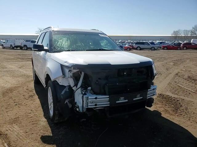2018 Ford Explorer - Image 15