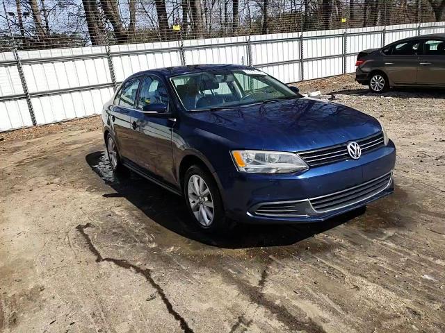 2014 Volkswagen Jetta - Image 13