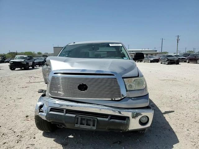 2013 Toyota Tundra - Image 11