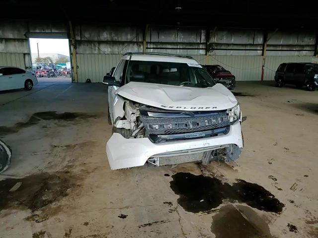 2015 Ford Explorer - Image 12