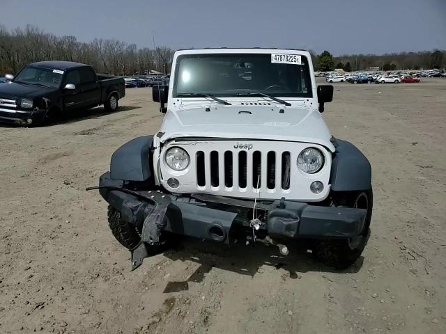 2015 Jeep Wrangler - Image 12