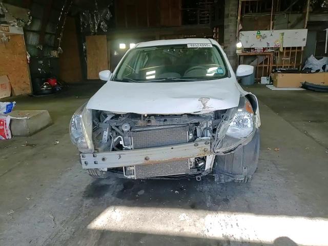 2016 Nissan Versa - Image 10