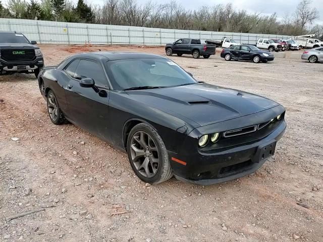 2015 Dodge Challenger - Image 11