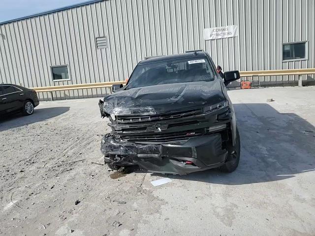 2019 Chevrolet Silverado - Image 10