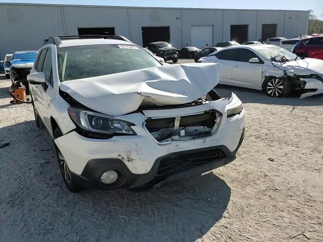 2019 Subaru Outback - Image 12