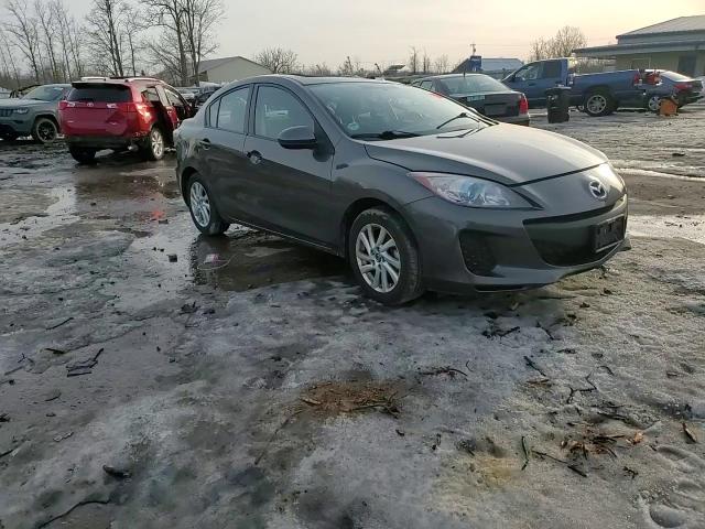 2013 Mazda 3 - Image 13
