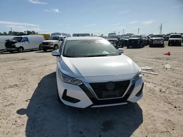 2022 Nissan Sentra - Image 11
