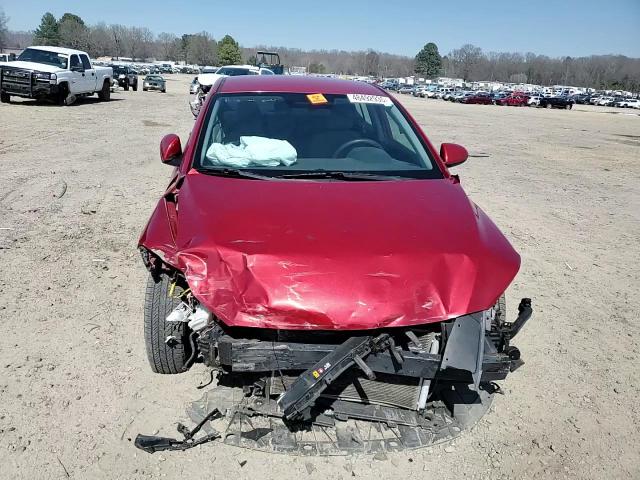 2017 Hyundai Elantra - Image 11