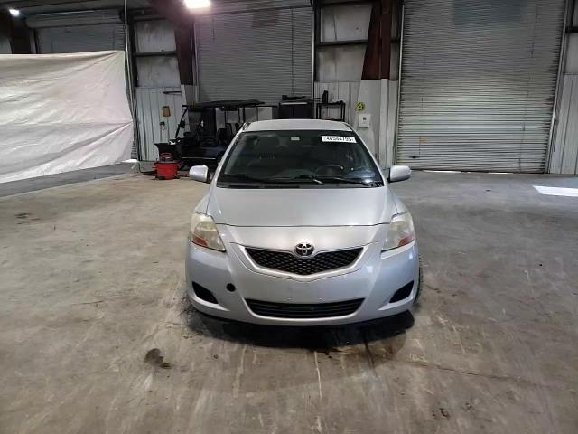 2010 Toyota Yaris - Image 11