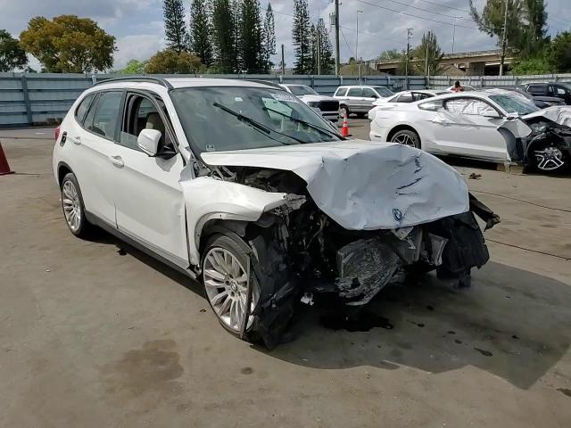 2013 BMW X1 - Image 11