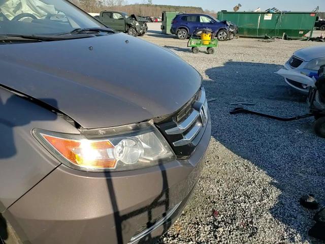 2015 Honda Odyssey - Image 11