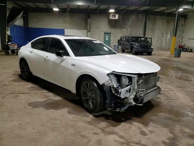 2021 Acura TLX - Image 13