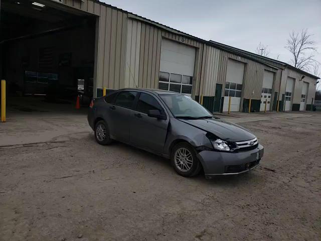 2010 Ford Focus - Image 11