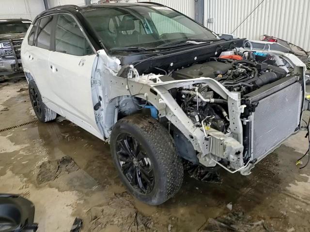 2022 Toyota RAV 4 - Image 10