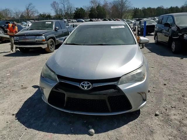 2016 Toyota Camry - Image 11