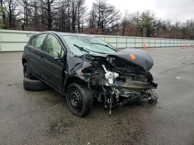 2016 Toyota Prius - Image 10