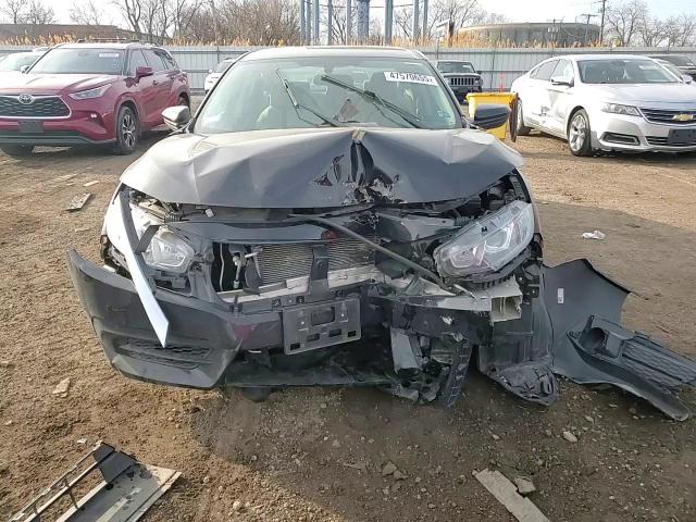 2017 Honda Civic - Image 11