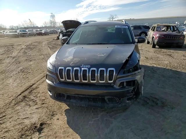 2015 Jeep Grand Cherokee - Image 11