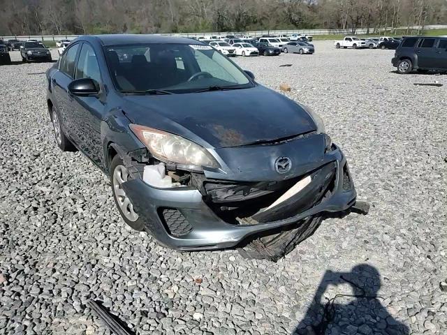 2013 Mazda 3 - Image 13