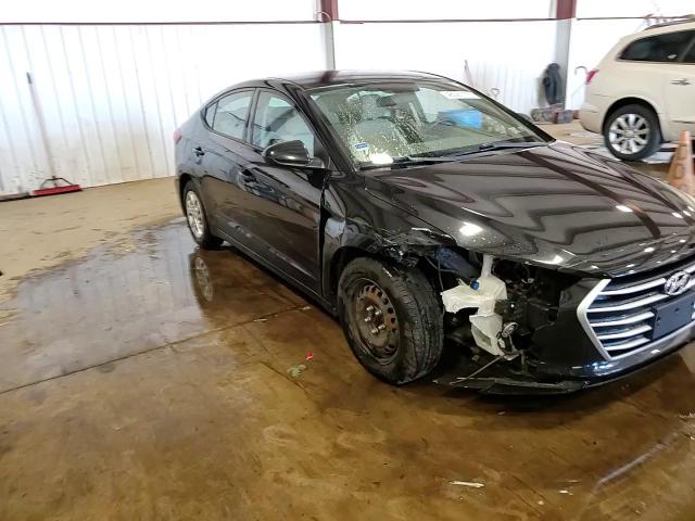 2017 Hyundai Elantra - Image 13