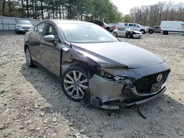 2019 Mazda 3 - Image 10