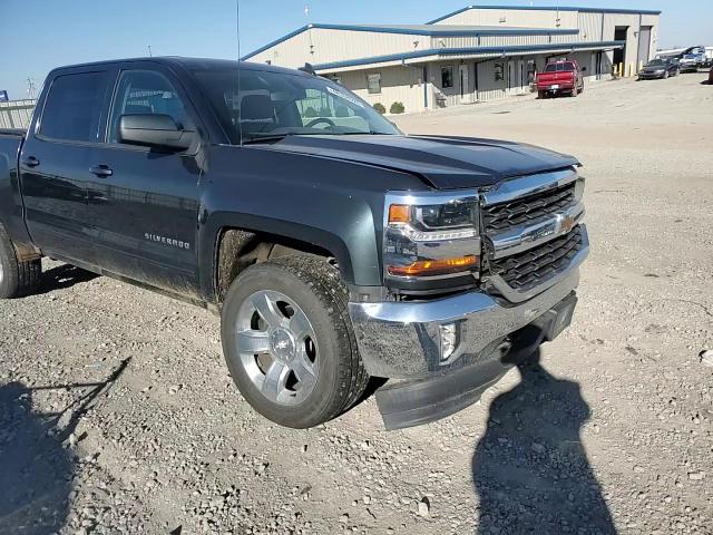 2017 Chevrolet Silverado - Image 11