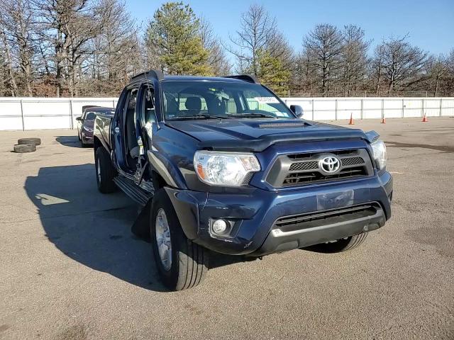 2013 Toyota Tacoma - Image 11
