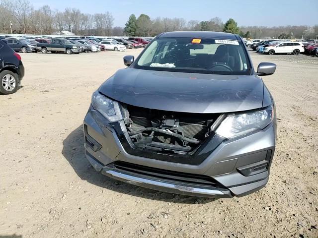 2017 Nissan Rogue - Image 12
