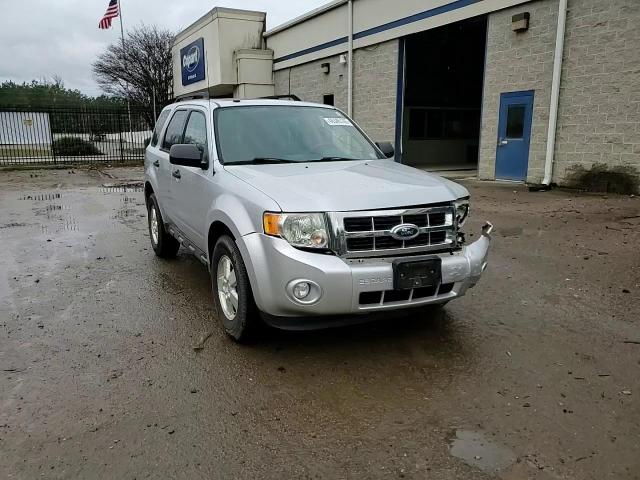 2012 Ford Escape - Image 12