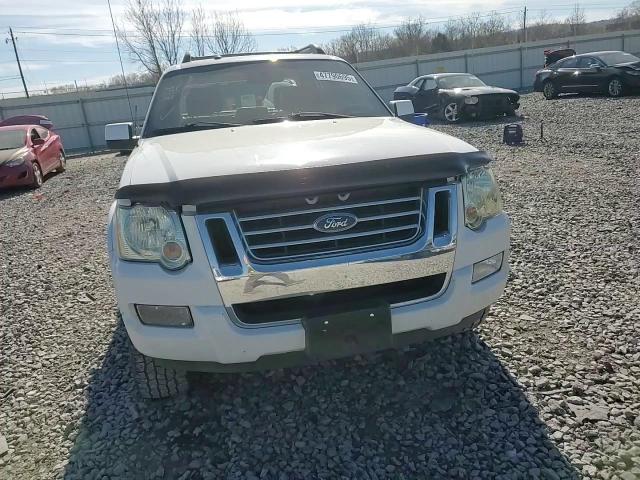 2007 Ford Explorer - Image 11