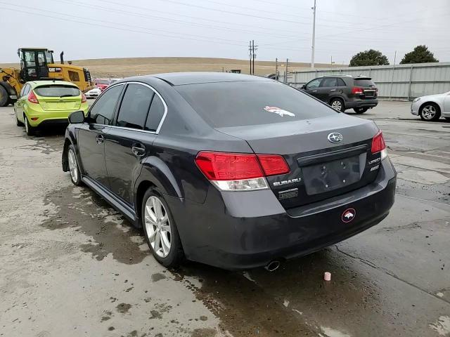 2013 Subaru Legacy - Image 14