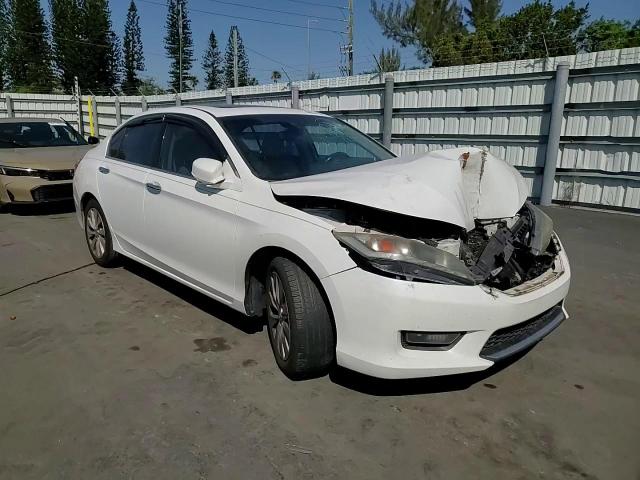 2015 Honda Accord - Image 11