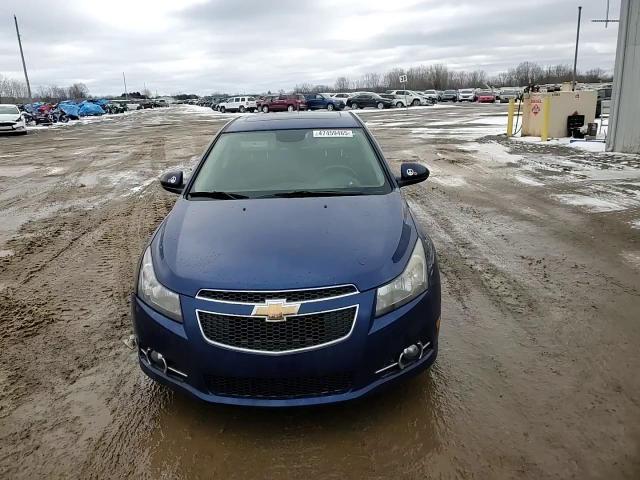 2013 Chevrolet Cruze - Image 13
