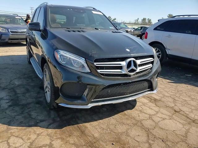 2016 Mercedes-Benz GLE - Image 11